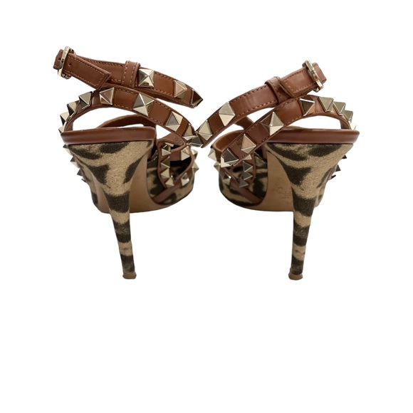 Valentino Garavani Canvas Leopard Print Rockstud Heels Size 37 1/2 - Picture 7 of 11